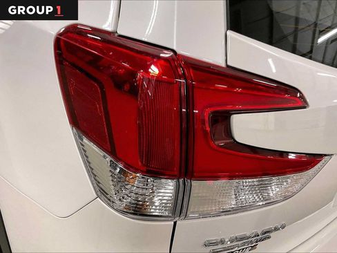 Used 2023 Subaru Forester AWD/4WD image 28