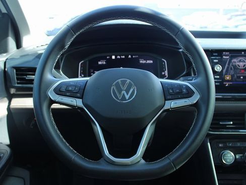 Used 2022 Volkswagen Taos SEL image 24