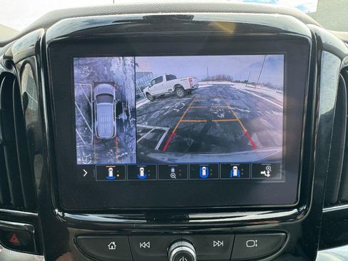 Used 2020 Chevrolet Traverse Premier image 24