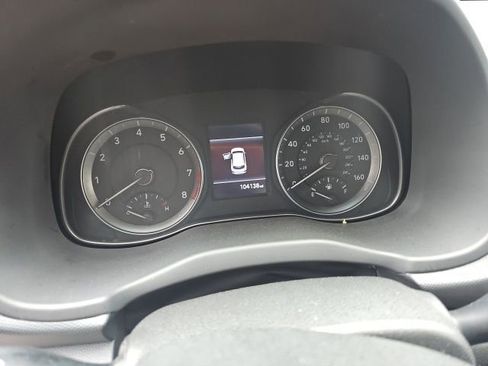 Used 2019 Hyundai Kona SE FWD image 5