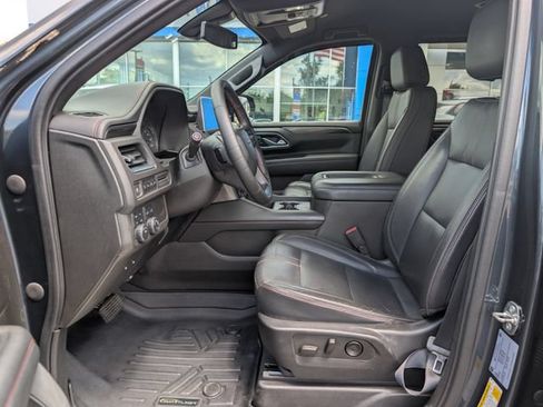Used 2021 Chevrolet Suburban RST AWD/4WD image 10