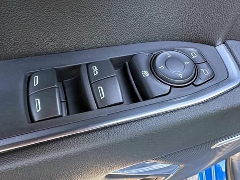 Used 2024 Chevrolet Silverado 1500 LT Trail Boss w/ Convenience Package II AWD/4WD image 9