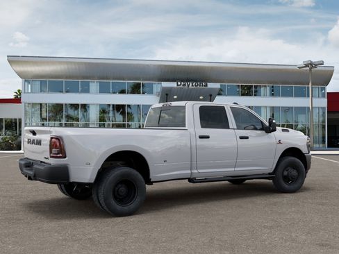 New 2026 RAM 3500 Tradesman AWD/4WD image 4