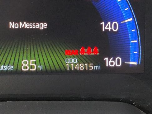 Used 2020 Toyota Corolla LE FWD image 24