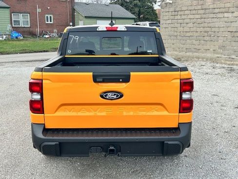 New 2026 Ford Maverick Lariat w/ Black Appearance Package image 15