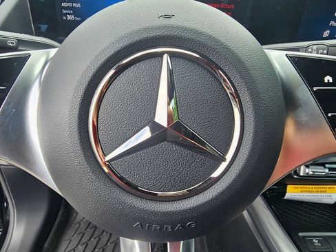 New 2026 Mercedes-Benz GLA 250 image 22