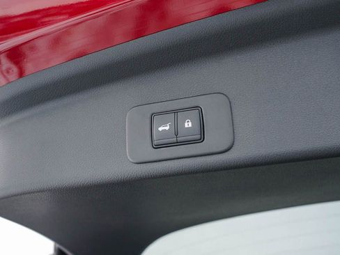 New 2025 Nissan Murano SL image 9