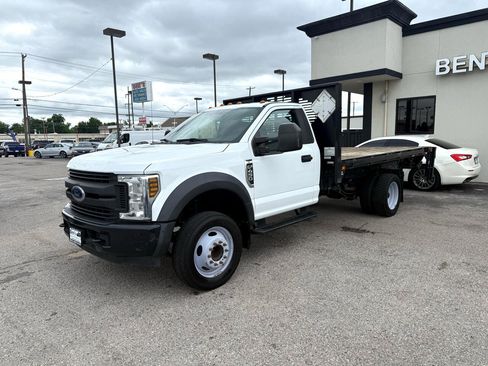 Used 2019 Ford F450 XL image 2