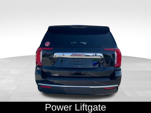 Used 2024 GMC Yukon XL SLT w/ SLT Luxury Package image 7