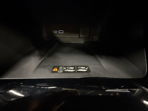 Certified 2024 Chevrolet Traverse Z71 w/ Enhanced Driving Package image 38