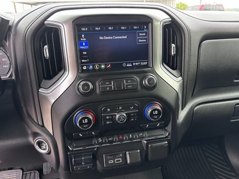 Used 2020 Chevrolet Silverado 3500 LT w/ Convenience Package AWD/4WD image 13
