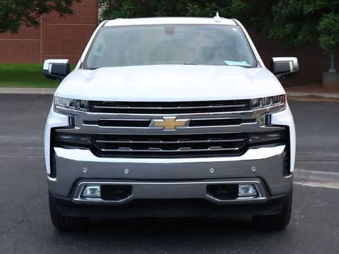 Used 2019 Chevrolet Silverado 1500 LTZ AWD/4WD image 32