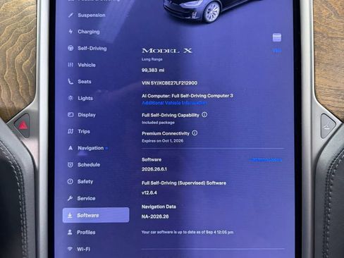 Used 2020 Tesla Model X Long Range AWD/4WD image 28