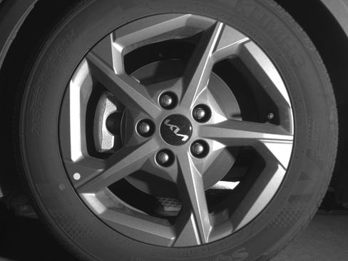Used 2025 Kia K4 FWD image 12