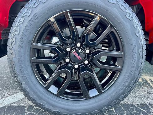 New 2026 GMC Sierra 1500 Elevation image 22