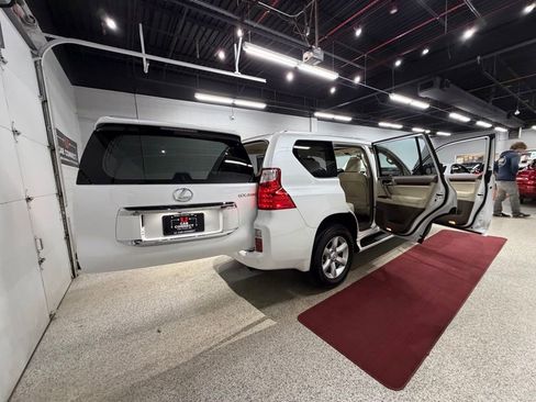 Used 2012 Lexus GX 460 w/ Comfort Plus Pkg image 69