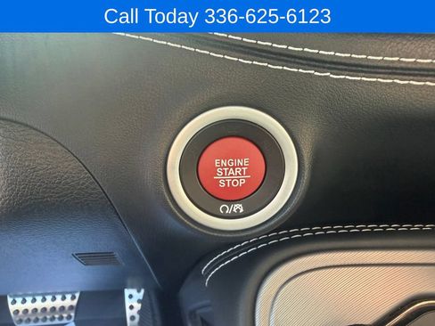 Used 2023 Dodge Challenger SRT Hellcat RWD image 23