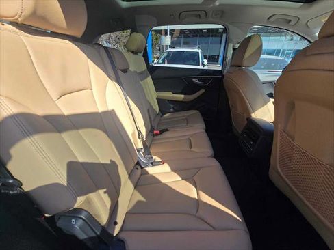 New 2026 Audi Q7 2.0T Premium image 14