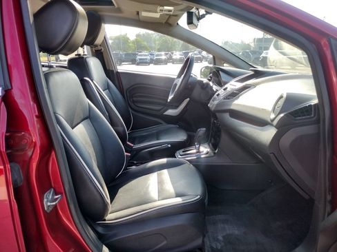 Used 2013 Ford Fiesta Titanium FWD image 18