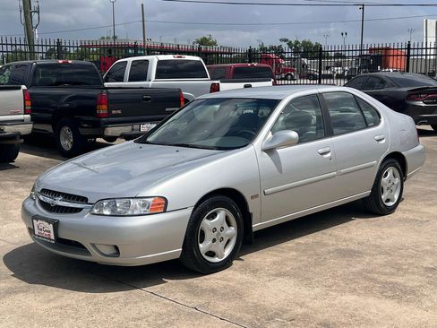 Used 2001 Nissan Altima GXE image 63