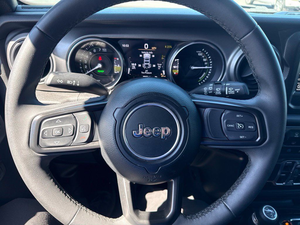 Certified 2023 Jeep Wrangler Unlimited AWD/4WD image 21
