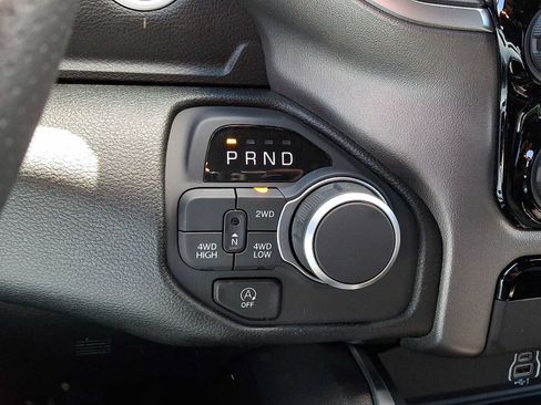 New 2026 RAM 1500 Express AWD/4WD image 10