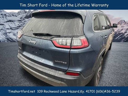 Used 2019 Jeep Cherokee Limited image 3