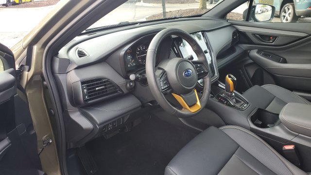 Used 2025 Subaru Outback Wilderness AWD/4WD image 9