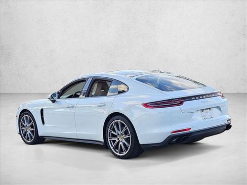 Used 2018 Porsche Panamera 4S AWD/4WD image 7