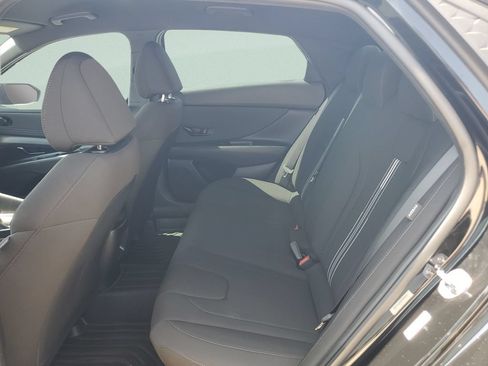 Used 2025 Hyundai Elantra Sport w/ Cargo Package FWD image 10