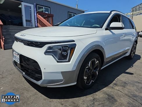 Used 2023 Kia Niro Wave image 90