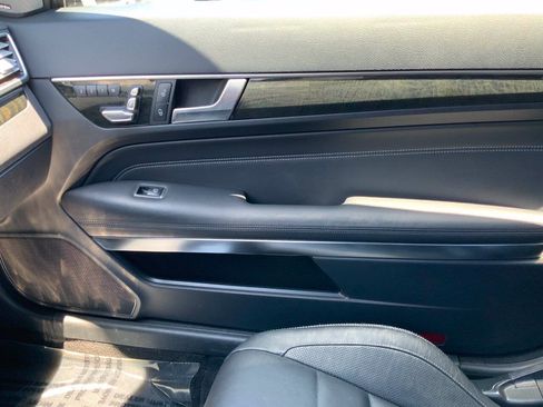 Used 2014 Mercedes-Benz E 350 Cabriolet image 35