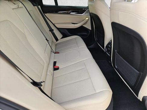 Used 2024 BMW X3 sDrive30i w/ Premium Package image 19