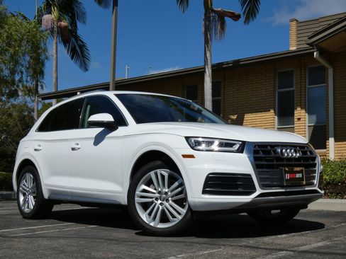 Used 2019 Audi Q5 2.0T Premium Plus w/ Premium Plus Package image 6