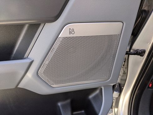 Used 2025 Ford F150 Lightning Flash image 22