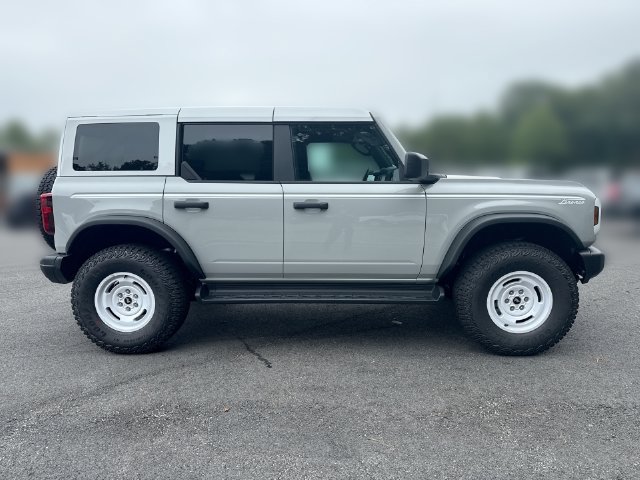 New 2026 Ford Bronco Heritage Edition AWD/4WD image 9