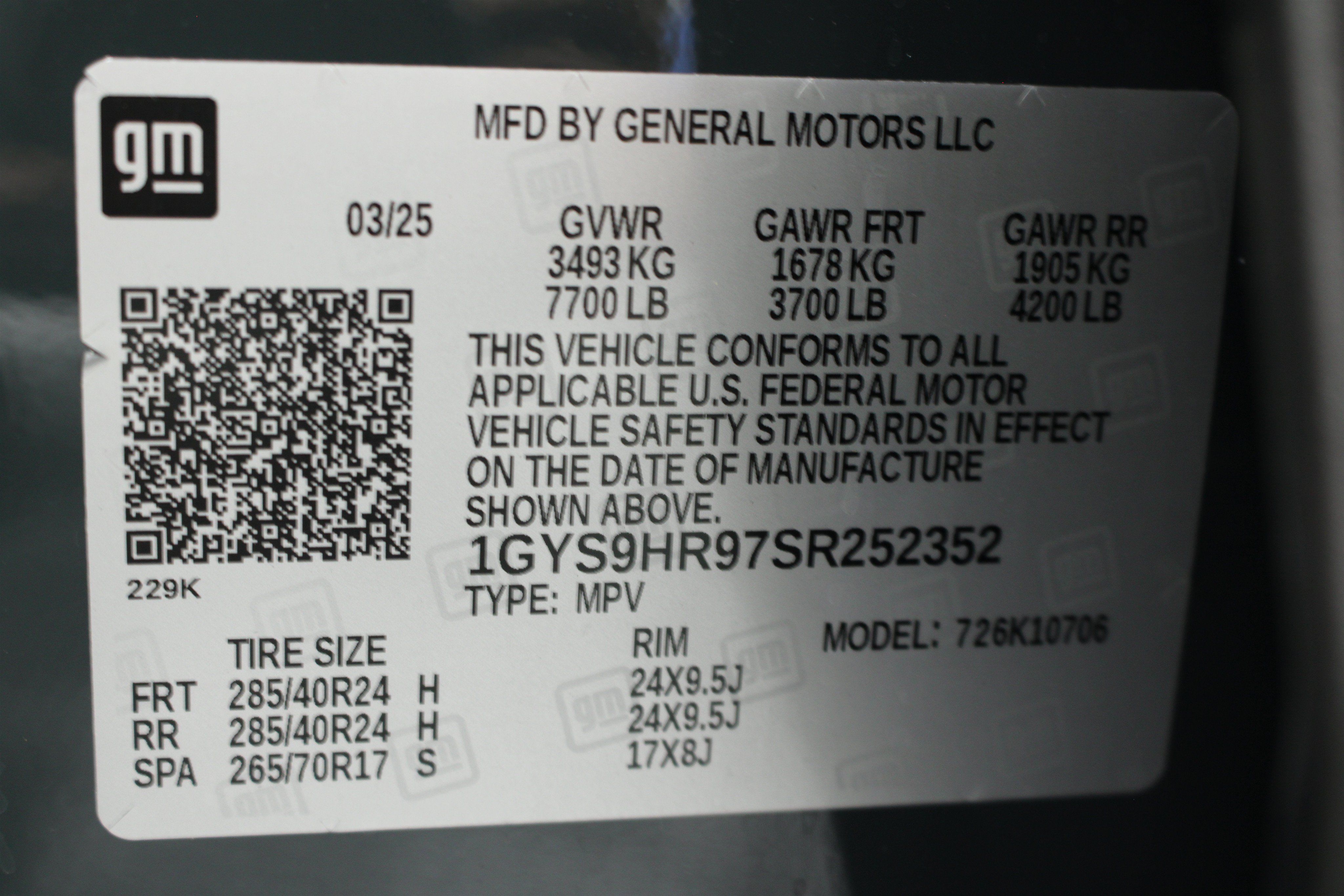 Certified 2025 Cadillac Escalade V AWD/4WD image 44