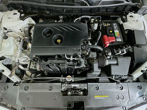 Used 2020 Nissan Altima 2.5 Platinum image 31