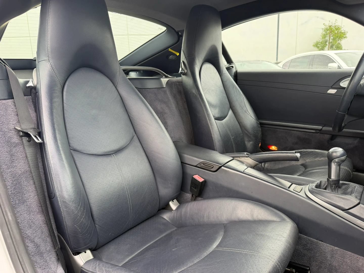 Used 2006 Porsche Cayman S RWD image 15