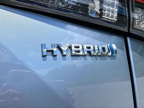 Used 2023 Toyota Highlander XLE AWD/4WD image 33