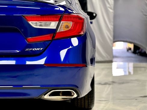 Used 2021 Honda Accord Sport image 15