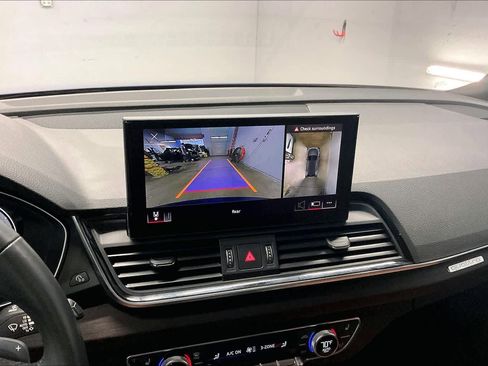 Used 2023 Audi Q5 e Premium Plus w/ Premium Plus Package image 22