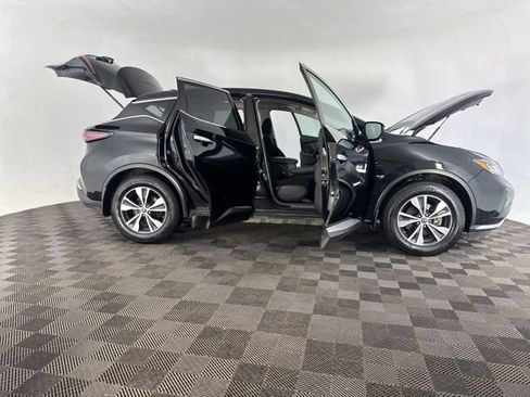 Used 2019 Nissan Murano S image 15