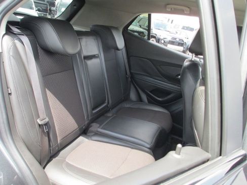 Used 2018 Buick Encore Preferred FWD image 19