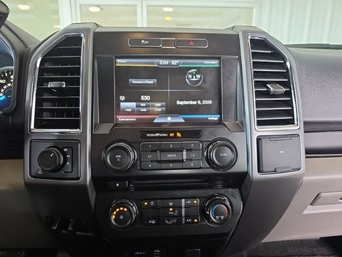 Used 2015 Ford F150 XLT w/ Trailer Tow Package AWD/4WD image 22