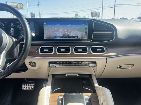 Certified 2023 Mercedes-Benz GLE 350 4MATIC w/ AMG Line Exterior image 31