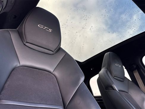 Used 2021 Porsche Cayenne GTS image 21
