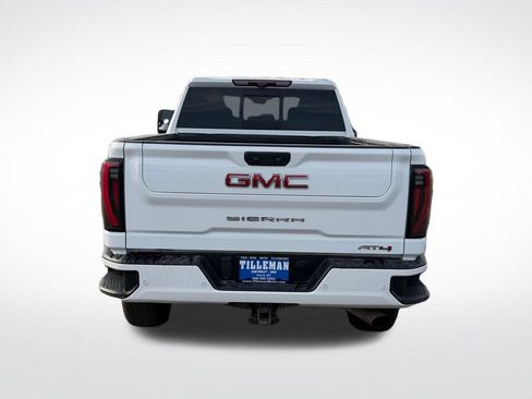 Used 2024 GMC Sierra 3500 AT4 w/ AT4 Premium Plus Package AWD/4WD image 5