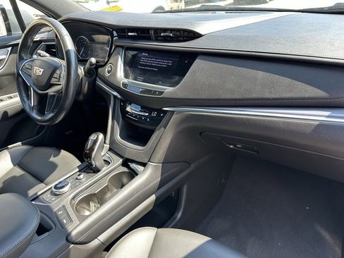 Used 2021 Cadillac XT5 Luxury image 14