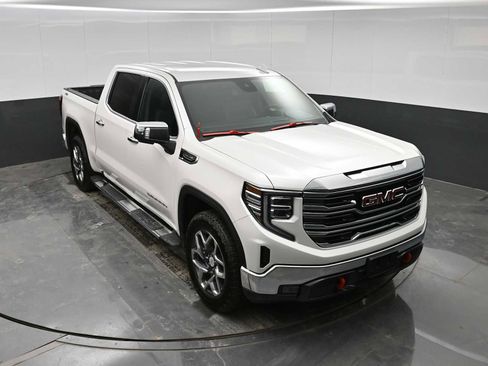 Used 2023 GMC Sierra 1500 SLT w/ SLT Premium Package image 25